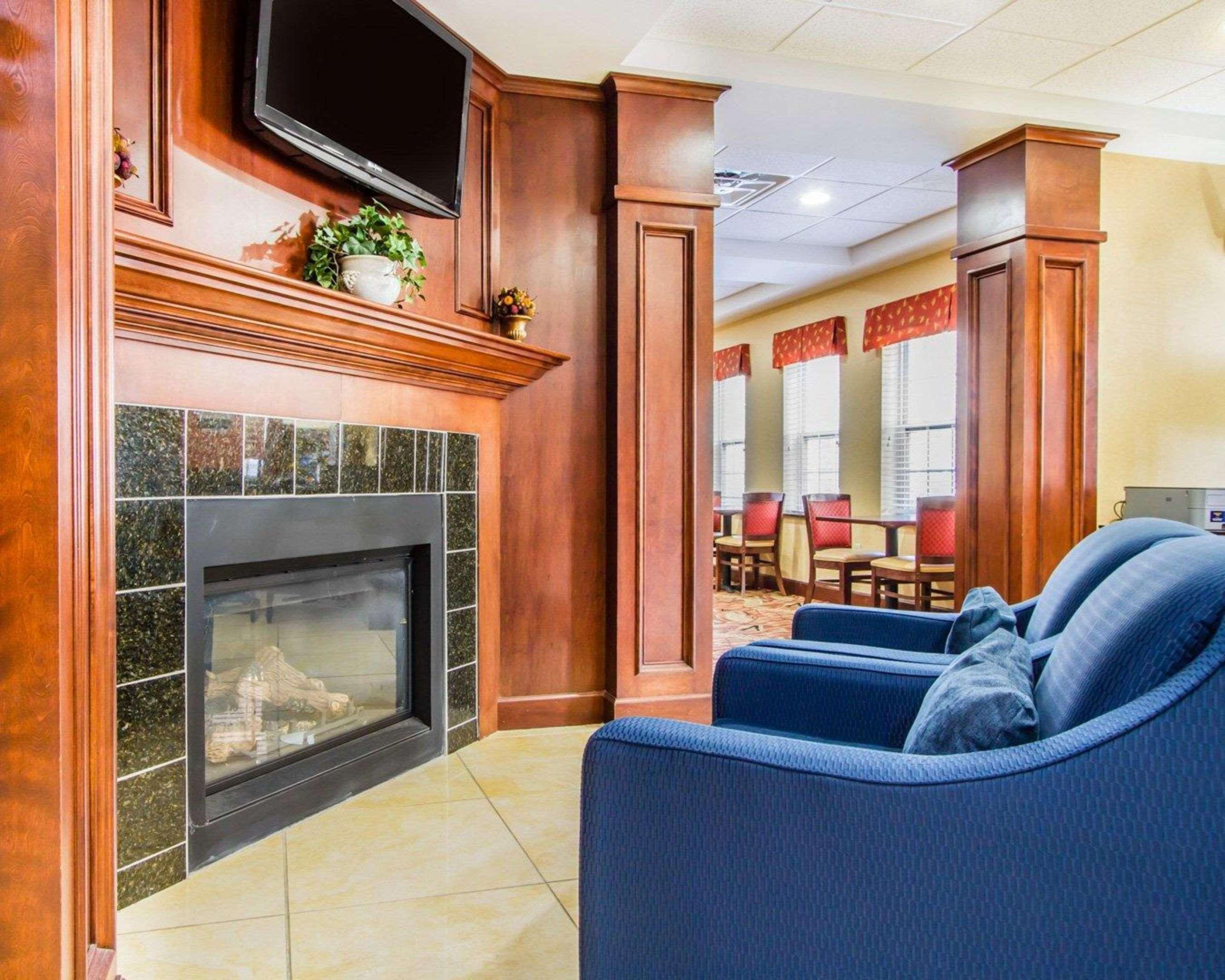 Comfort Inn & Suites Scarborough-Portland Exteriör bild